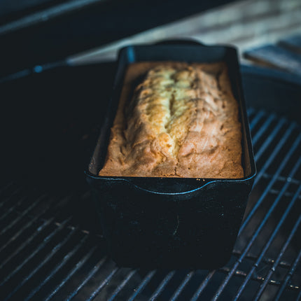 The Windmill Cast Iron The Windmill Loaf 'n Bread Dutch Oven